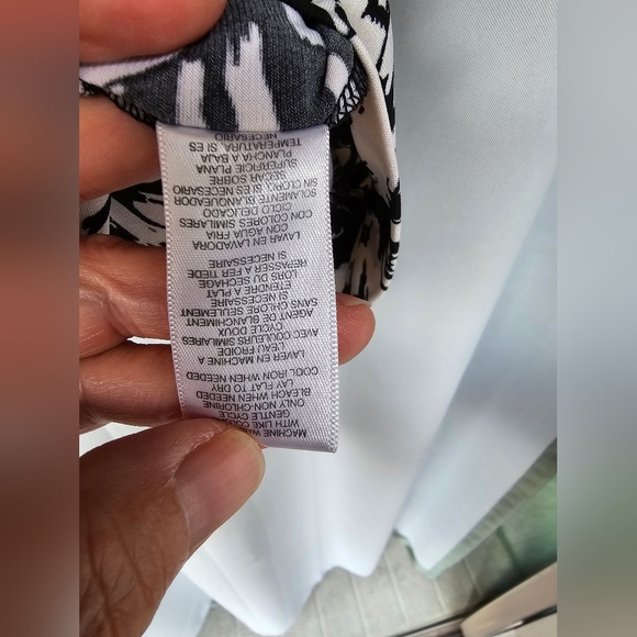 Michael Kohrs Sleeveless Classy Cutout Top XL - Picture 6 of 8